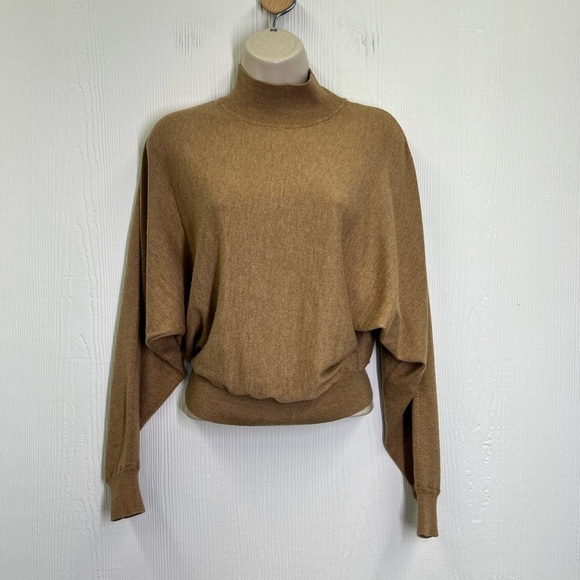 H&M - Tan Mock Neck Bat Wing Long Sleeve Lightweight Comfortable Sweater SZ XS - Picture 1 of 11